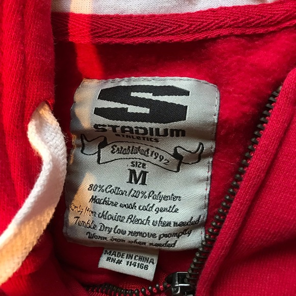 Wisconsin Badger sweatshirt - Picture 2 of 2